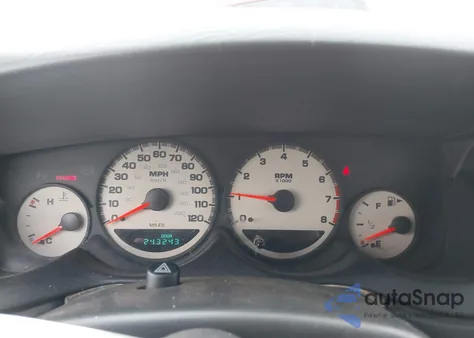 2005 Dodge Neon Sxt z USA, uszkodzony, nr VIN 1B3ES56C85D161230